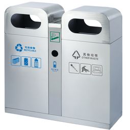 扬州街道守护者 果皮箱与垃圾桶的和谐共生